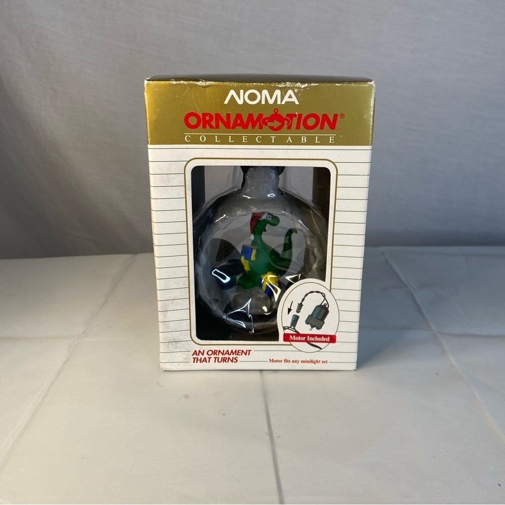Vintage NOMA Ornamotion Dinosaur Ornament - Picture 2 of 7
